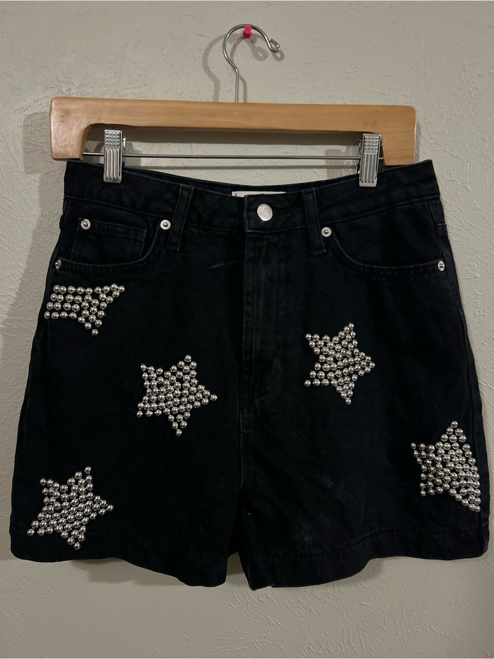 Harper Francesca's Gail Star Embellished Studded Black Denim Shorts Size 27